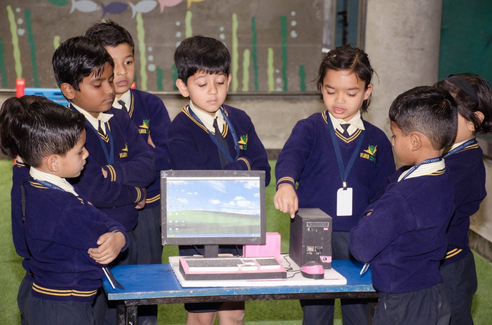 computer practical labs of vijaya convent top english medium-schools in amaravati
