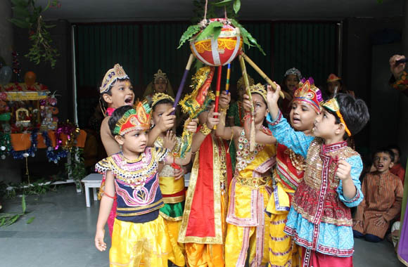 vijaya convent shree krishna janmashtami celebration dahi handi in the school