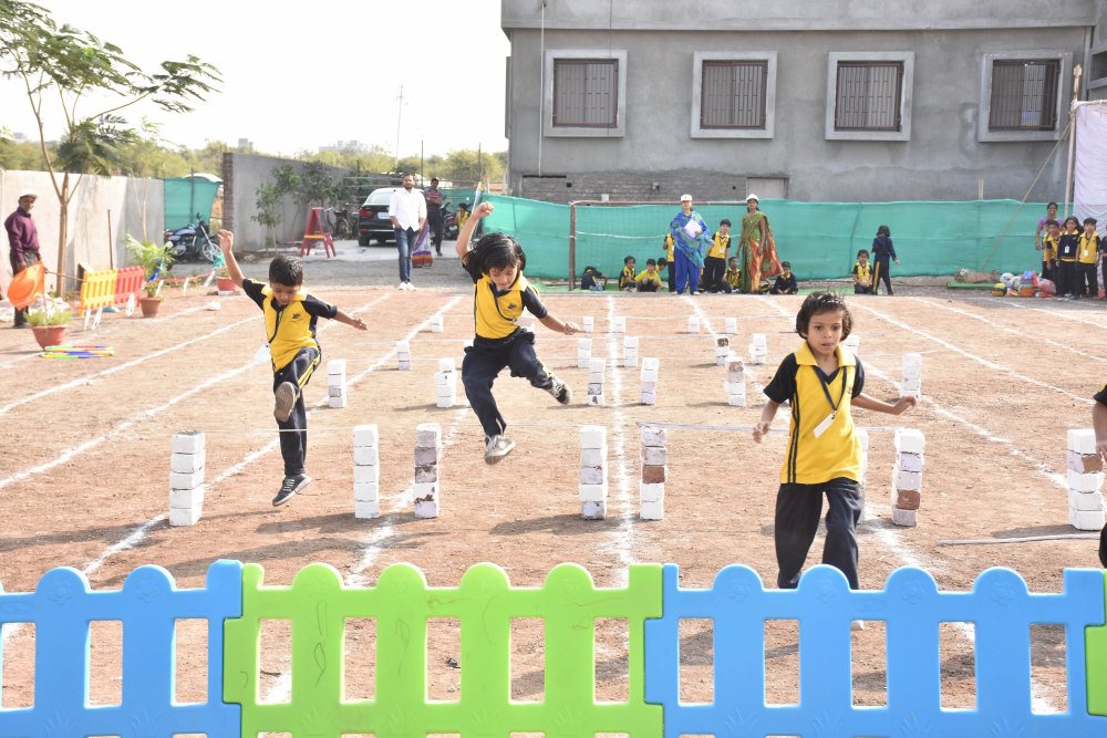 cbse pattern school admission jump and run sport day celebration at vijaya convent
