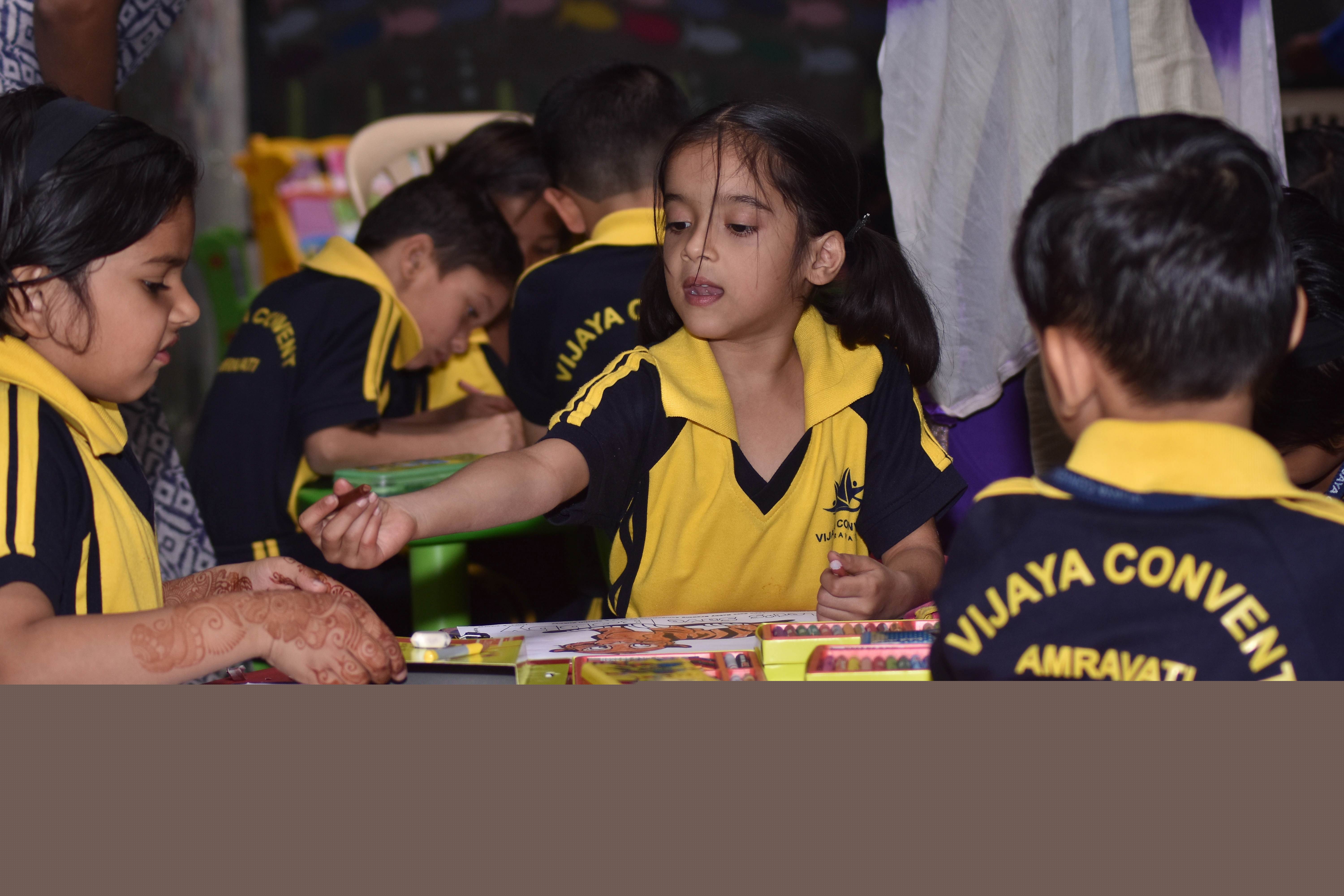 top best good cbse pattern schools in amravati school with good infrastructure setup features teachers good curriculum and other activities